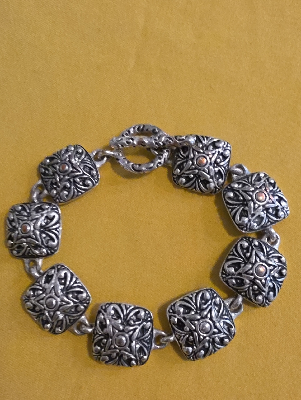 Vintage Retired Premier Designs "Bailey" Link Bracelet With Toggle Clasp
